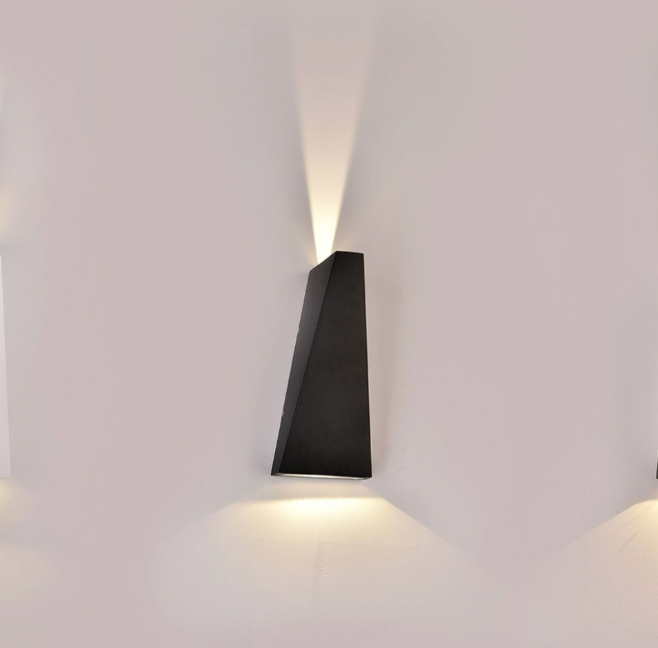 V-TAC VT-826 LAMPADA LED DA MURO 4W WALL LIGHT SMD APPLIQUE IP65 COLORE NERO - SKU 218297 / 218298