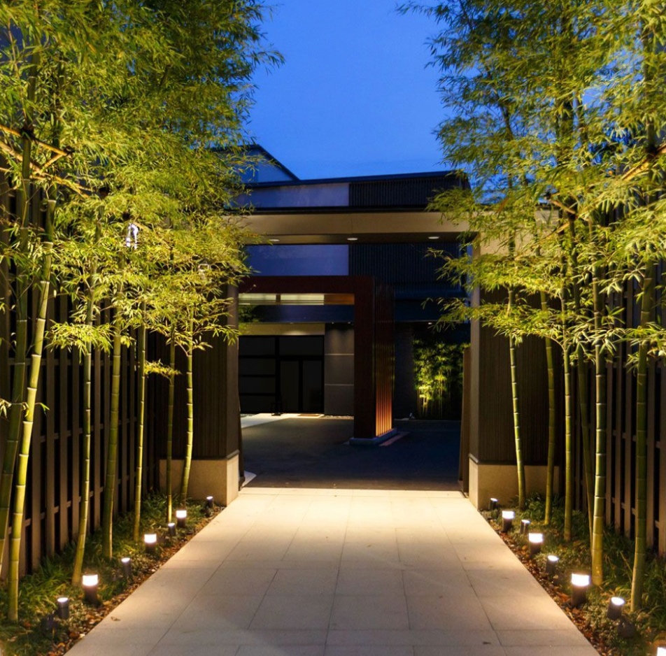 V-TAC VT-830 LAMPADA LED DA GIARDINO 10W COB CREE LAMPIONE BOLLARD DA TERRA IP65 COLORE NERO - SKU 128319 / 128320 / 128321